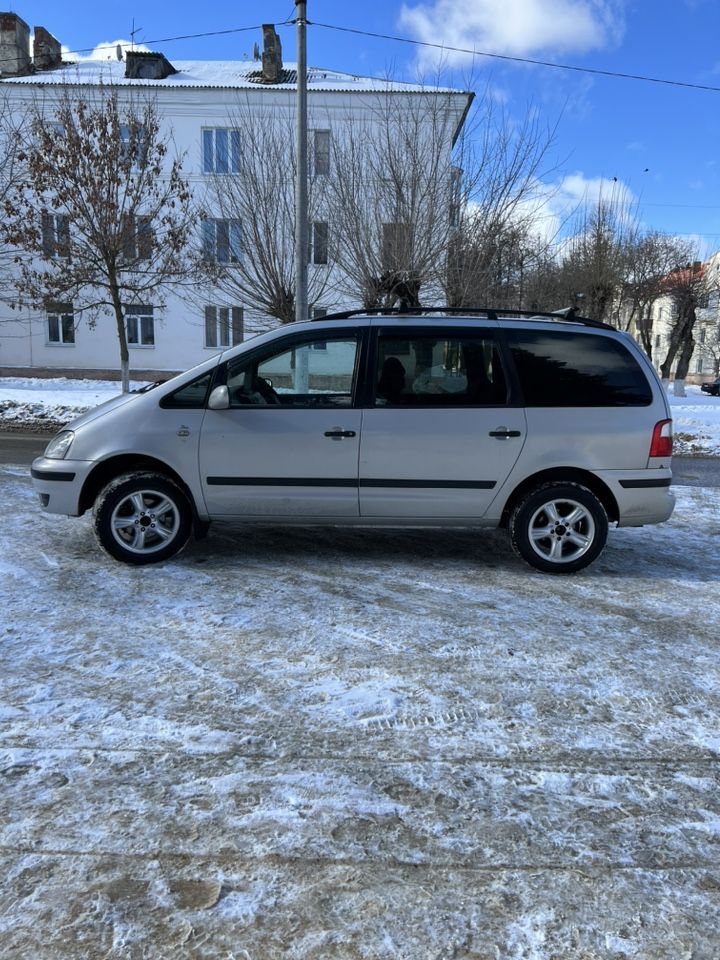 Ford Galaxy: фото владельца