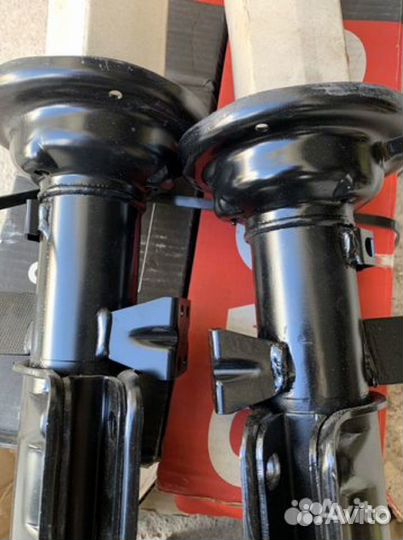 Амортизационная стойка