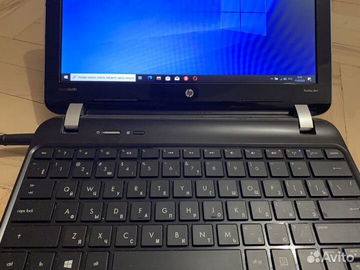 Ноутбук HP Pavilion dm1