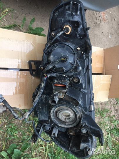 Фара правая lancer 10