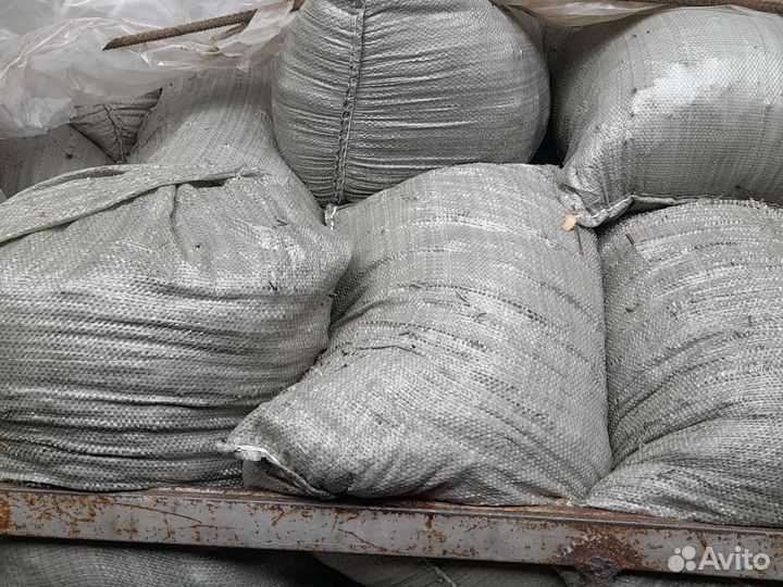 Конский навоз