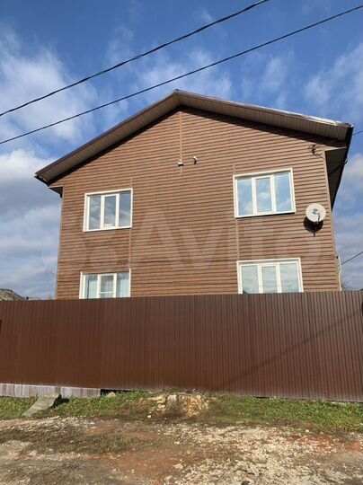 Дом 213 м² на участке 17 сот.