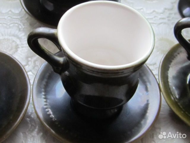 Графин и чашки