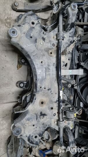 Подрамник Hyundai Santa Fe