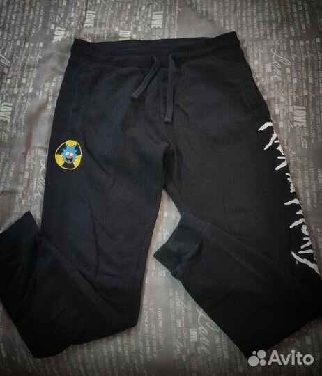 Спортивные брюки