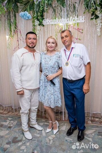 Ведущая(тамада) и диджей