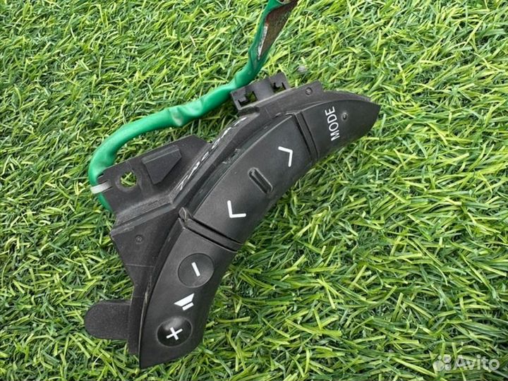 Кнопки руля Toyota Tacoma GRN245 1grfe 2007