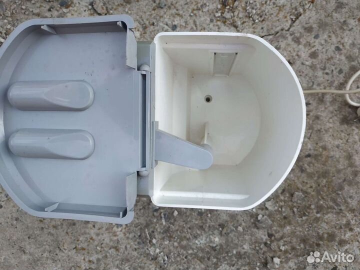 Кофеварка First