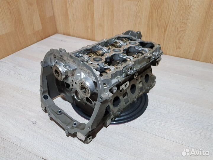 Головка блока цилиндров правая Audi A6 4F2 BDX