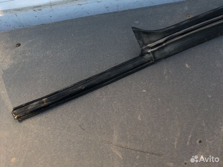 Правый молдинг крыши Лифан смайл