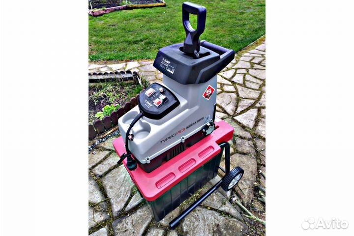 Бесшумный электрический измельчитель 150 кг/ч зубр