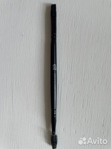 Кисточка E.L.F для бровей