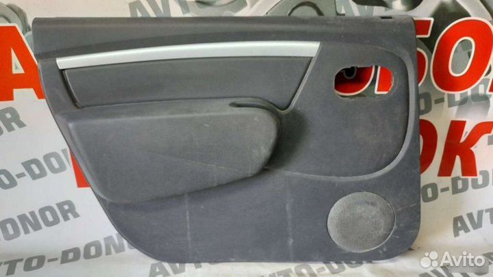 Обшивка двери Лада Ларгус 2012-2023