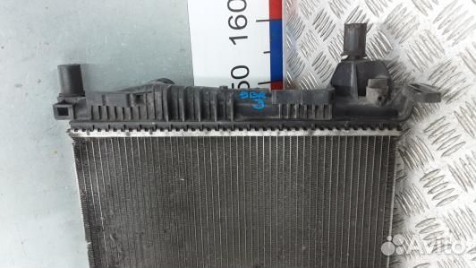 Радиатор системы охлаждения renault megane 3 (9BR0