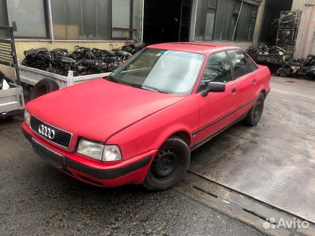 Разбор на запчасти Audi 80 (B4)