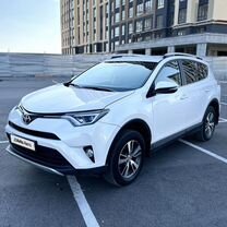 Toyota RAV4 2.0 CVT, 2018, 110 403 км, с пробегом, цена 2 260 000 руб.