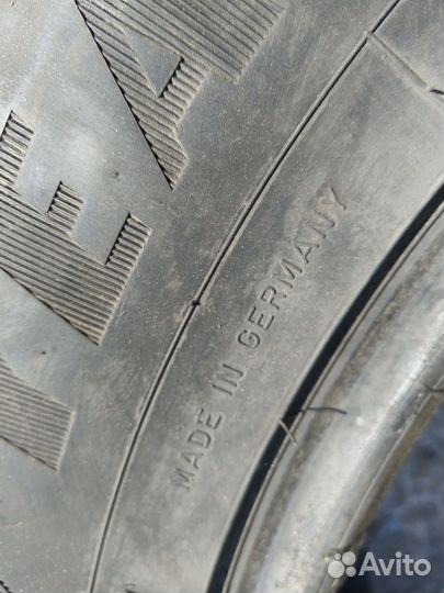 Goodyear Ultra Grip Ice Arctic 2 205/55 R16