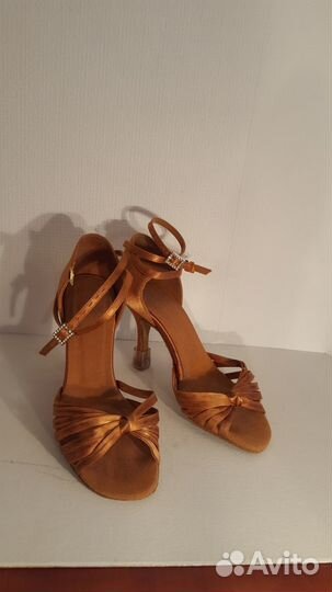 Танцевальные босоножки