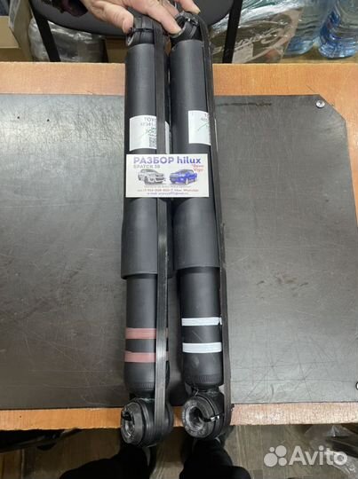 Задние амортизаторы Hilux black onyx