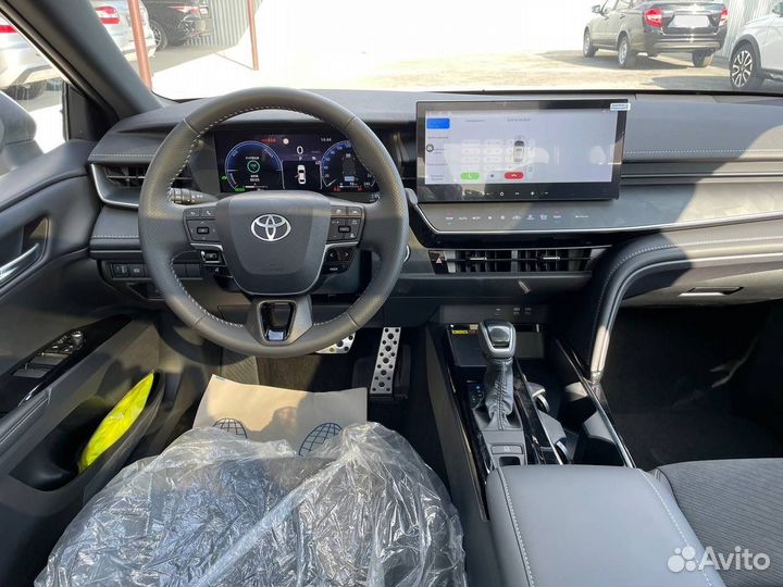 Toyota Camry 2.0 CVT, 2024, 10 км