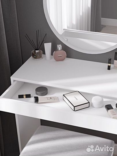 Письменный стол новый