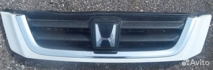 Решетка радиатора Honda CR-V