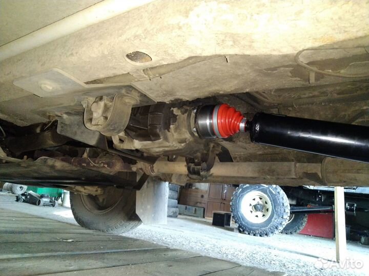 Задний карданный вал на ваз-21214(шрус)