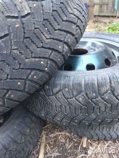 Зимние колеса на ниву 4 штуки r16/205/55