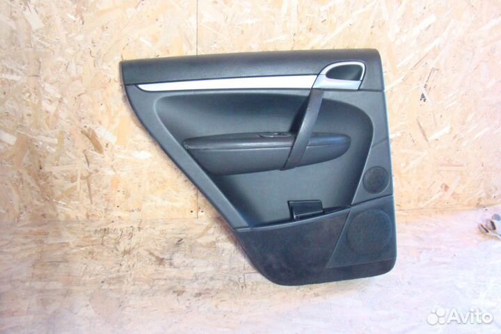 Porsche Cayenne 1 обшивка задняя левая