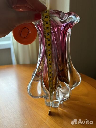 Ваза для цветов розовое стекло