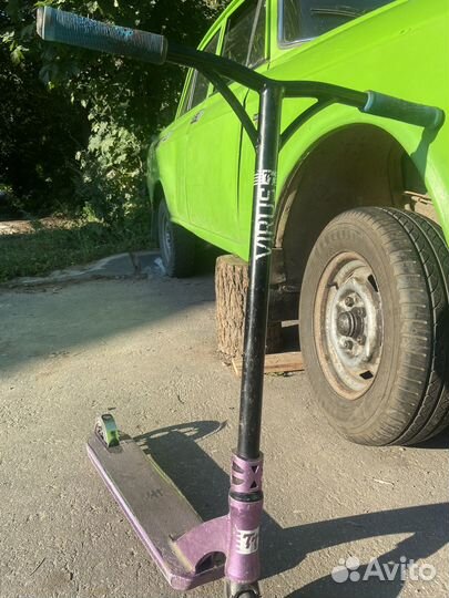 Трюковой самокат TT Virus