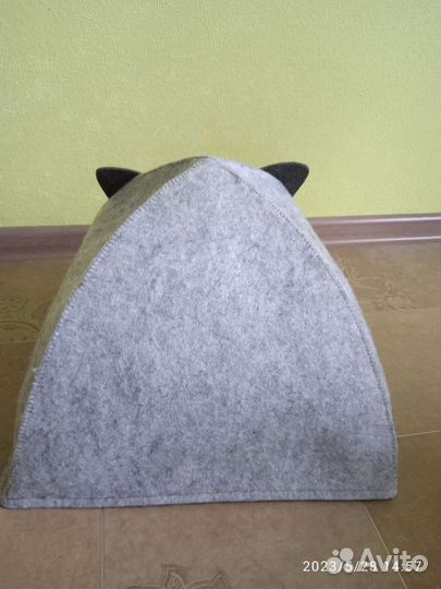 Домик для кошки б/у