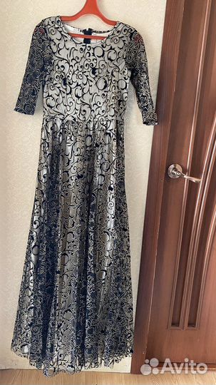 Вечернее платье