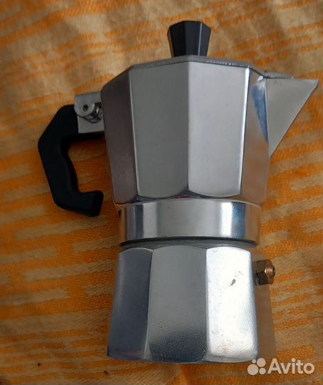 Кофеварка гейзерная мини