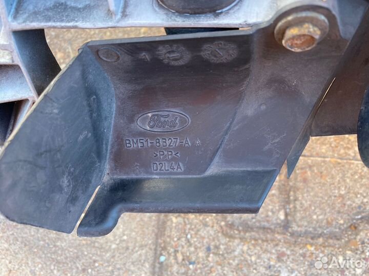 Дефлектор воздушный Ford Focus 3