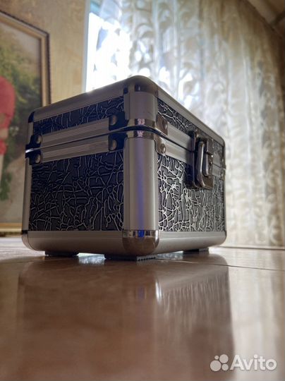 Шкатулка сундучок