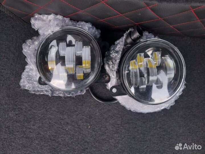 Противотуманные фары LED универсальные