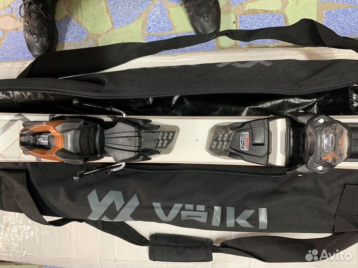 Горные лыжи с креплениями Volkl Flair 76