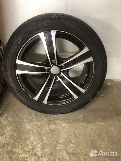 Комплект колес r17 yokohama Advant sport