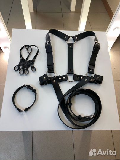 Женская кожаная портупея