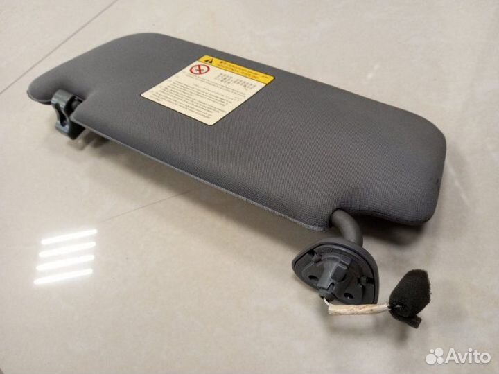 Козырек солнцезащитный Geely Emgrand EC7 JL4G15D