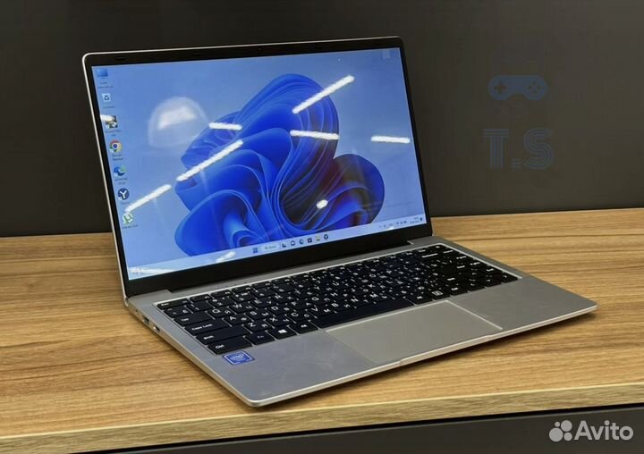 Ультрабук новый для работы/учебы 8Gb/256Gb