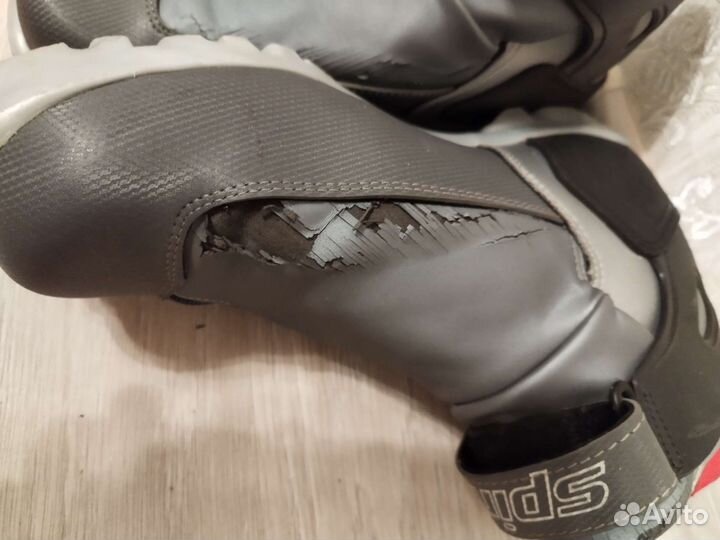 Лыжные ботинки spine