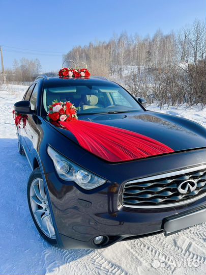 Свадебные украшения на машину