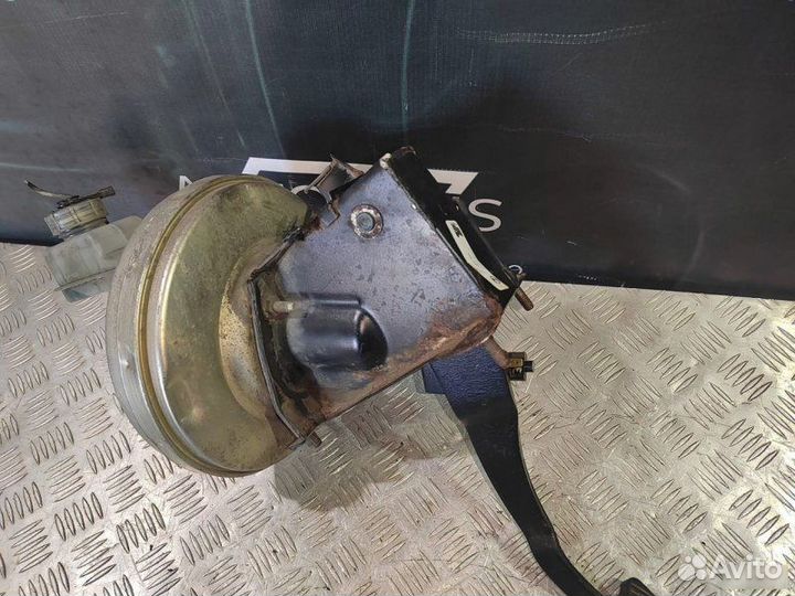 Вакуумный усилитель тормозов LADA Priora 1.6