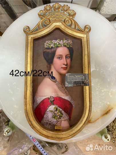 Старинный портрет