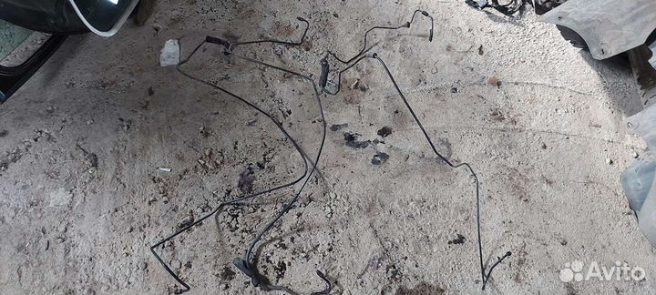 Трубка тормозная на Volkswagen Touareg