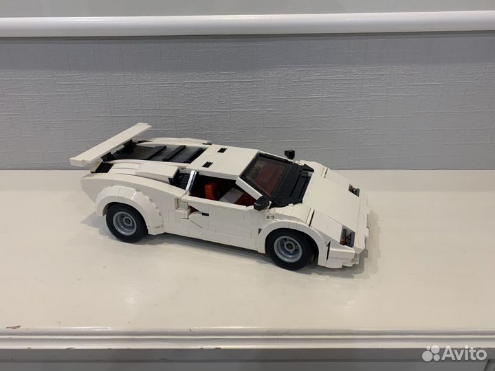 Lamborghini countach из лего