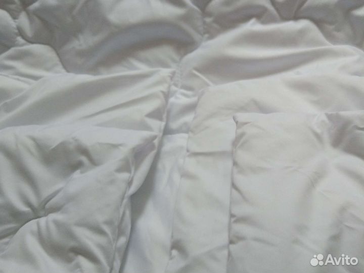 Одеяла и подушка