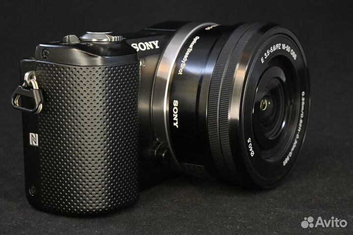 Sony alpha a5000 kit 16-50 пробег 800